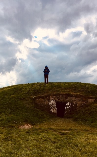 uStMikes's tweet photo. Applications are now open for our popular #SMCOne seminars (#SMCGilson, #SMCBoyle & #SMCMcLuhan), which feature international learning experiences to Rome, Ireland, and Silicon Valley. ✈️⛪️☘️🖥️🌴🕶️ #accucacucc
https://t.co/xve8KuYbdY https://t.co/71zORBM2NY