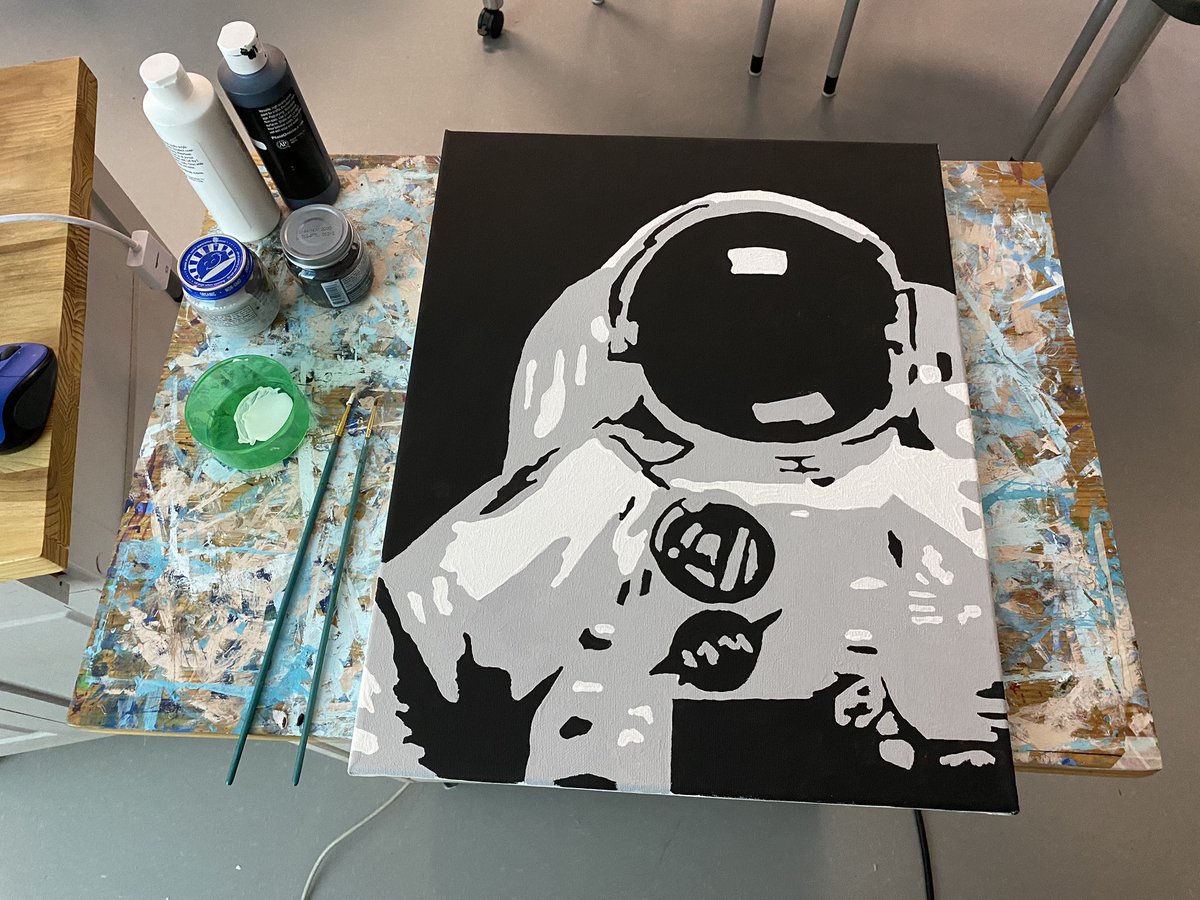 gartmann_scott's tweet photo. Love the “agency projects” we’ve tested out this year. 2 week cycles of learning a new skill/resource &amp; exploring science content that interests them = low risk trial and error  &amp; something productive to fall back on #WMS #WhitnallPride https://t.co/sTEarInTSo