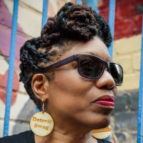 #BlackHistory 
<a href="/Hotwaxx/">Hotwaxx Hale</a> is another founding part of dance music in Detroit. After seeing Ken Collier dj she set out to learn. Arguably one of the 1st women to have a DJ career, Stacey is also 1 of few who has been an integral part in the development of disco into house &amp; techno.