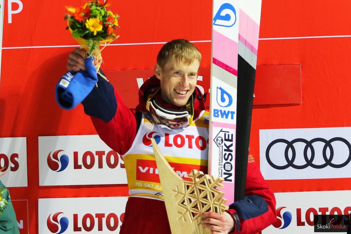 SkokiPolska's tweet image. Rosjanie odpuścili loty na Kulm, skupili się za to na mistrzostwach kraju w Niżnym Tagile ⛷ Kto króluje u naszych wschodnich sąsiadów? Po złote medale sięgali Evgeniy #Klimov i Lidiia #Iakovleva 🇷🇺

Sprawdźcie szczegóły ❄️⤵️ skokipolska.pl/2020/02/18/niz…

#SkokiPolska #NiznyTagil