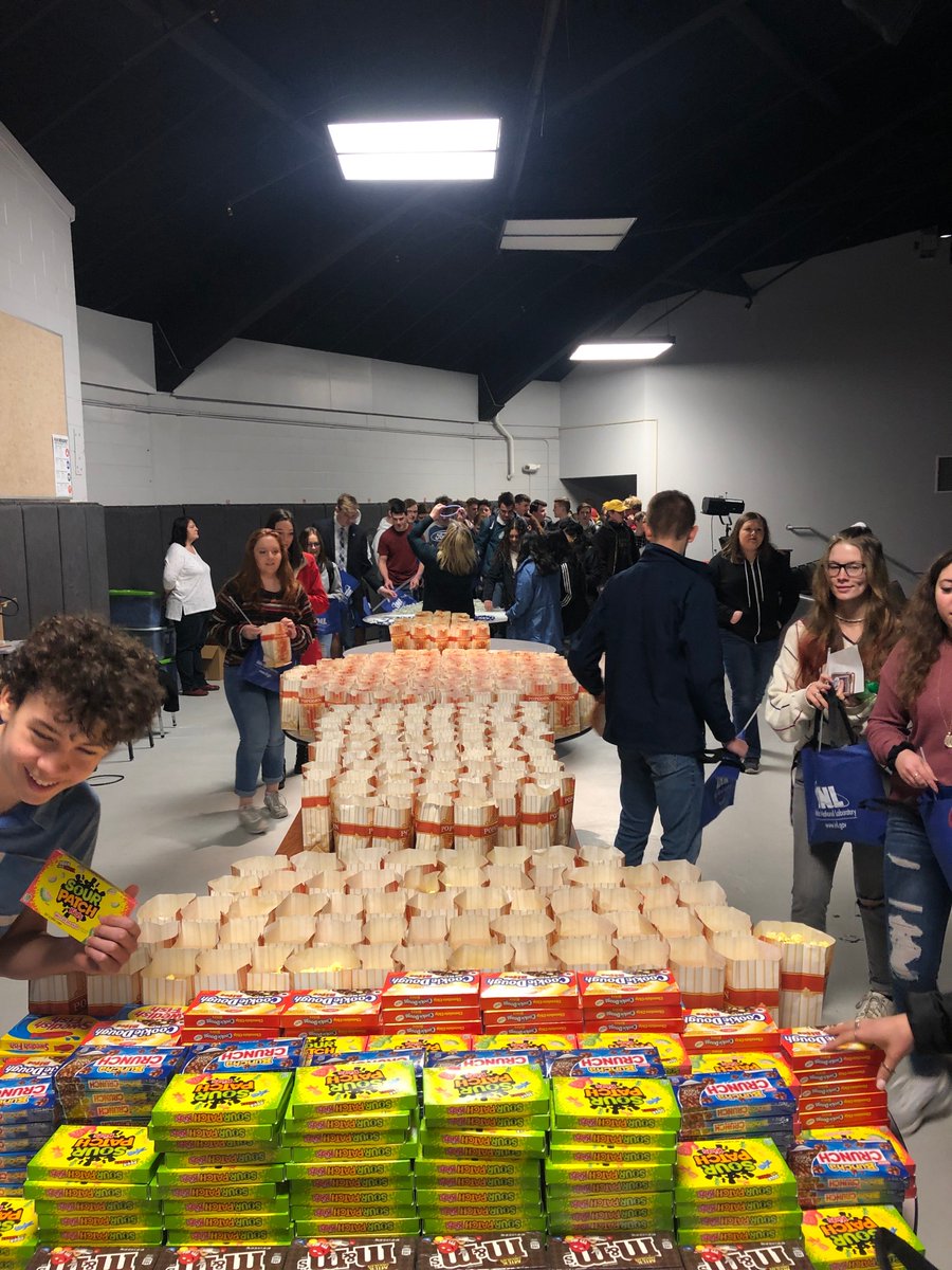 NlawnD's tweet photo. What an experience to be here in Idaho Falls, Idaho with over 300 high school students from #idahofallsschooldistrict91, Mayor Casper @CasperForMayor, and school leadership watching the #NuclearReimaginedVFT.
@ans_org @GovNuclear @INL @DiscoveryEd https://t.co/CjYbJSf8qF