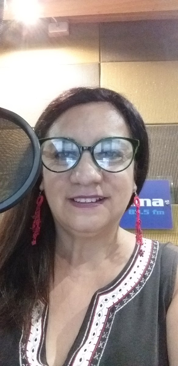 radio_fernanda's tweet photo. Ya estamos al aire #ConUds @superandinarn
Una tarde llena de musica
88.5 https://t.co/GI136uQT1o