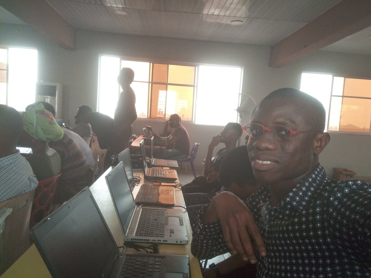 elijahuwas's tweet photo. It is Day 8 on Data Science and AI training.

we are all busy with our class work on Data Visualization on Python using Matplotlib.

Thanks to @EdoStateGovt, @EdoJobs &amp; @CovenworksAF.

#Edoinnovates
#DataScience 
#speaktech https://t.co/9TTvQZuKgl https://t.co/VfgEBmQe7q