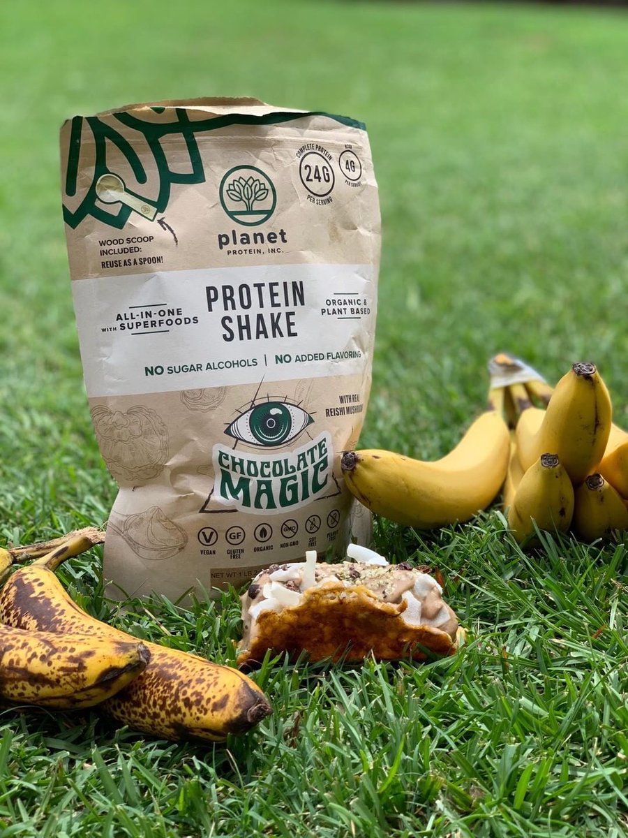 planet_protein's tweet photo. CHOCOLATE MAGIC 🔮
The world's most gut-friendly vegan protein powder returns soon!

- Certified Organic, Vegan, and GF
- 8 REAL ingredients
- 24 grams of plant based protein
- Keto friendly and sugar free!
- Superfoods like reishi mushroom, cacao, &amp; chia
- 80% less packaging! https://t.co/1mi9sQonXO