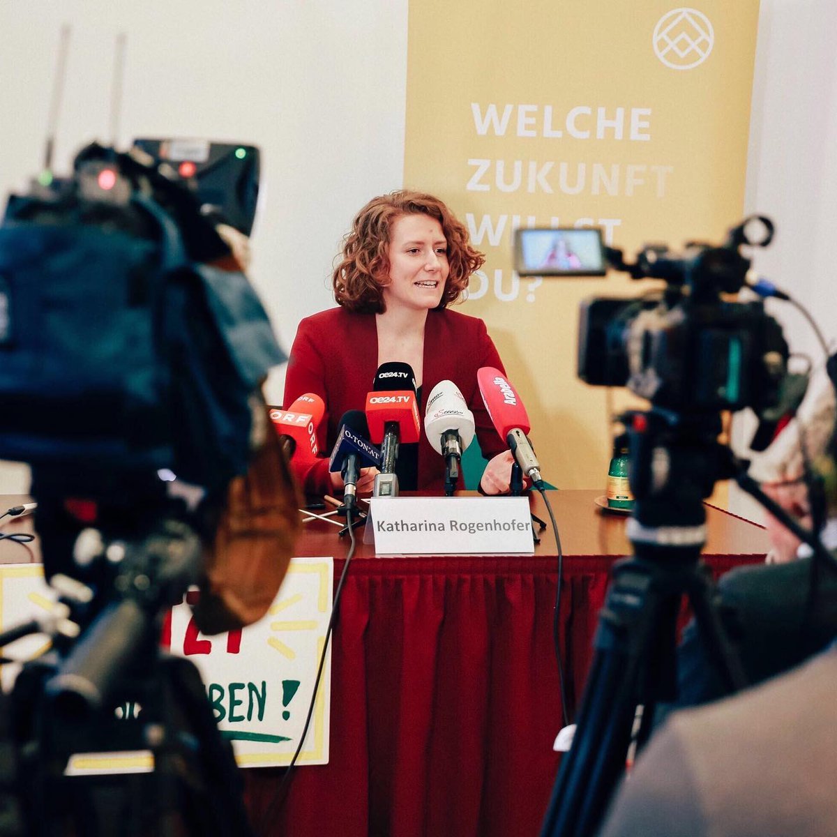 Heute gab es eine große Pressekonferenz. Wir haben unsere konkretisieren Forderungen vorgestellt. In 14 Tagen reichen wir ein, also noch schnell - bis 3.3.2020 - unterschreiben! Vielen Dank 💚