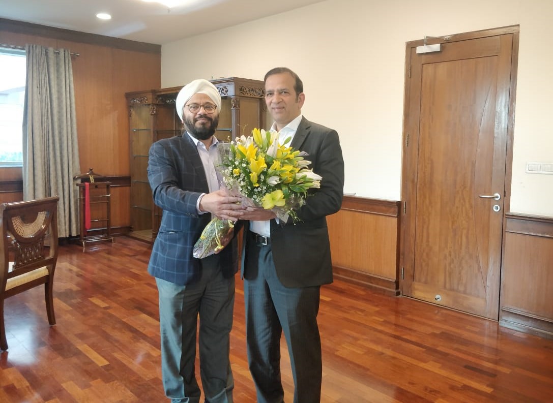 Honoured to meet Mr. Ajay Bisaria, High Commissioner Designate to Canada, Currently Secretary Ministry of External Affairs, Government of India. Courtesy meeting to discuss and further India's economic engagement with the Province of British Columbia, Canada.