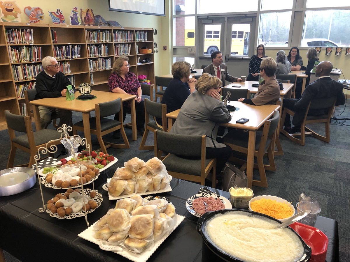 lcpsnc's tweet photo. Senior staff visiting Moss Hill Elementary—we’re really here for principal Stacy Cauley’s presentation on leading change and leveling up. Honest. https://t.co/QYFqAiSkFb
