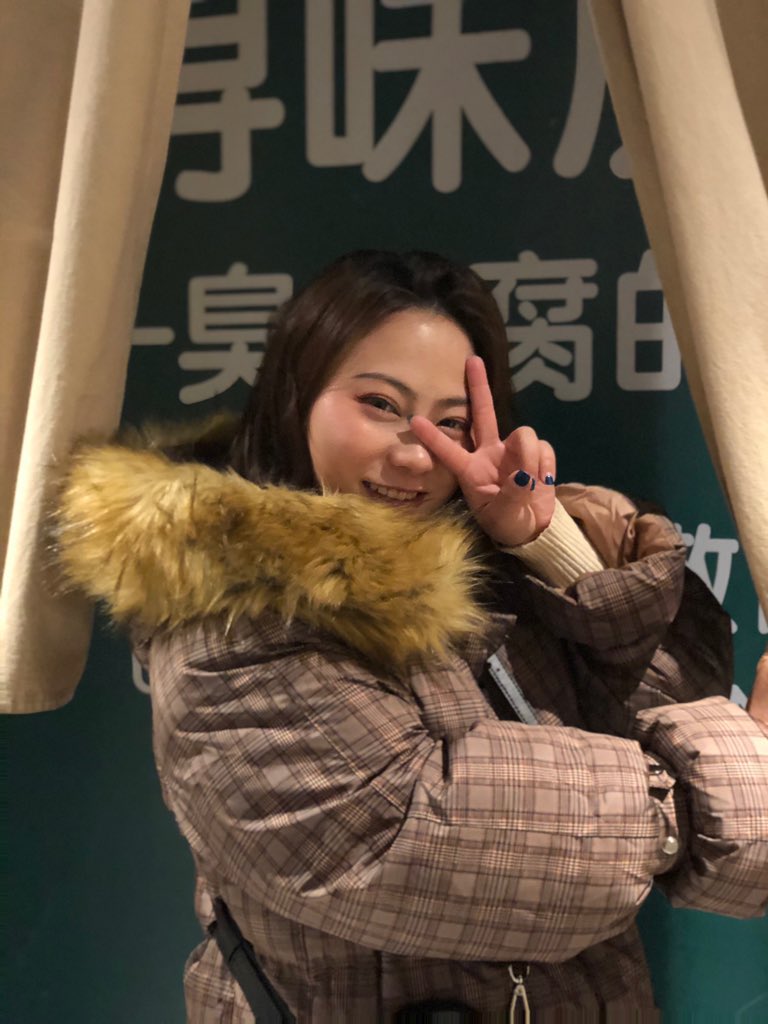 739964753's tweet photo. 忙里偷闲约到好朋友👭
工作 工作 工作连续三个月没有休息 https://t.co/fekQPHk9pq