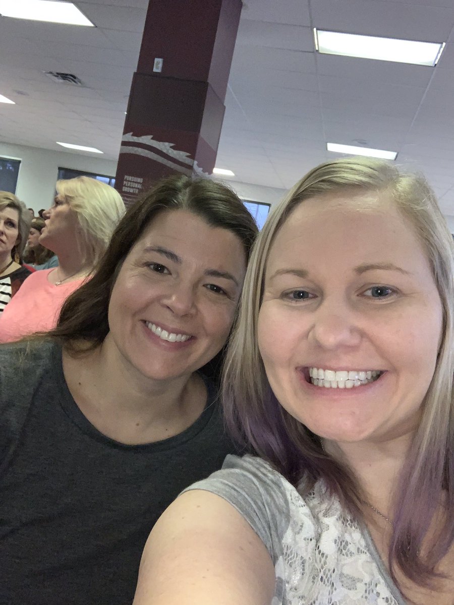 DinosRead's tweet photo. Ready for some BIG learning! #RRLCMiniCon2 https://t.co/mFH1MMXZYU