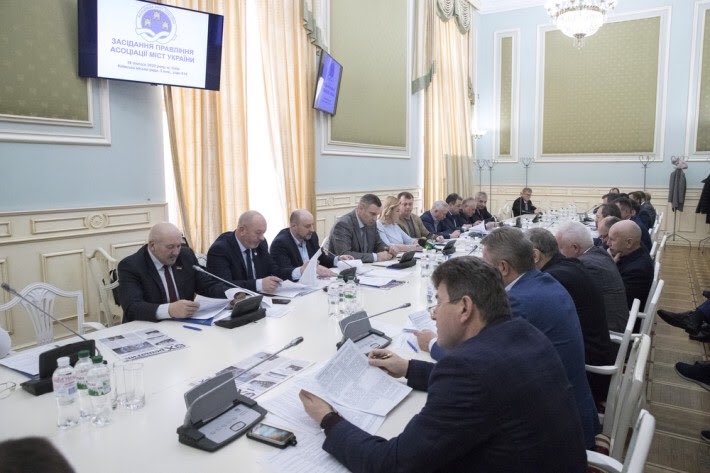 udarKlichko's tweet photo. Кличко: АМУ відстояла 48,5 млрд грн. надходжень до місцевих бюджетів у 2020 році
https://t.co/lsROnQFVVQ https://t.co/YXFMHLBoKh