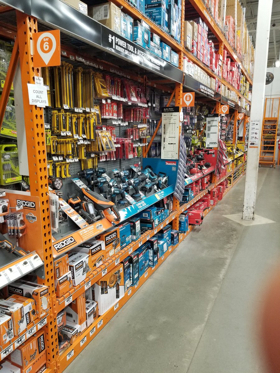 BMoreBK22's tweet photo. Power tools and accessories fat and full! #packdownblitz #instock2.0 @kyle_nemec @Alexis_3323 @PaulDeveno https://t.co/PaH5DTYvuU