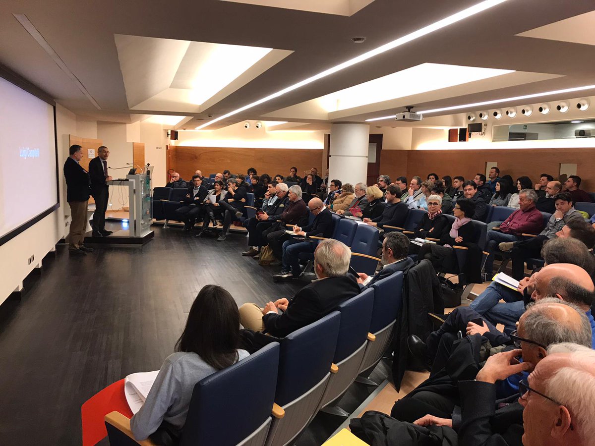 LazioInnova's tweet photo. Kick off di #FoodInnovationHub @RegioneLazio al quale partecipano più di 900 aziende coinvolte in aggregazione, per complessivi 76 progetti #SpaziAttivi #AgroCamera #DigitalKitchenLab #food #innovazione @SA_Latina_ @SA_Bracciano https://t.co/WQmU4R3Bgt