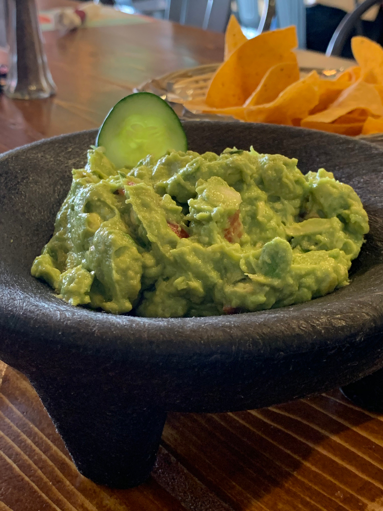 ScoutSavannah's tweet photo. Old school avocado toast.  Forget the toast and grab a crisp, salty chip.  This guacamole is fresh and delicious.  Get yours at Orale Tacos 111 W. Congress https://t.co/OaMJtPLWx5