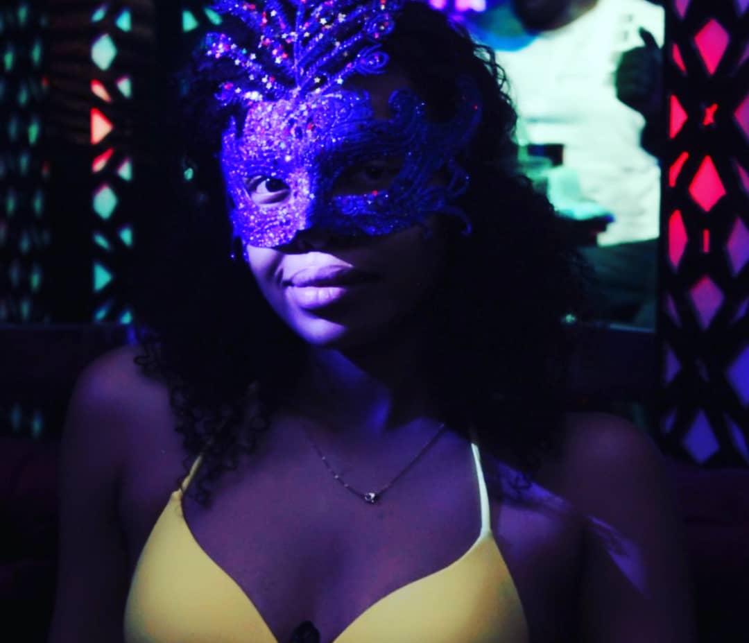 kryxtalpenthous's tweet photo. 'Face of Penthouse' Context powered by @kryxtalpenthous ...
There is only one way you can Join them in the Semi - Finale
...Do a 30 seconds video of yourself telling us why you should be the face the brand... Use the hash tag on both facebook and instagram #Faceofpenthouse https://t.co/jfpnAoymq8