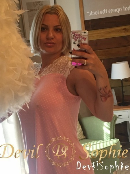 Thank you for buying! A member just purchased a store item: Bedtime with Sophie! Get one too! https://t<a href="/tag/manyvids"class="tags"><span>#manyvids</span></a><a href="/tag/mvsales"class="tags"><span>#mvsales</span></a>