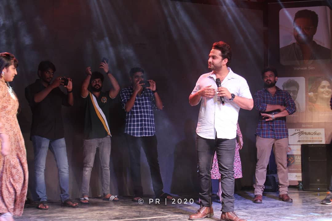Vishwaksen_Team's tweet photo. #HIT Pre Release Event On 23rd Hyd Full Details Will Be Announced Soon stay Tuned ! 

Guess The Guest 🤔

#HitMovie #HIT  #HITPromotions #HITOnFeb28th https://t.co/5HksMfGseJ