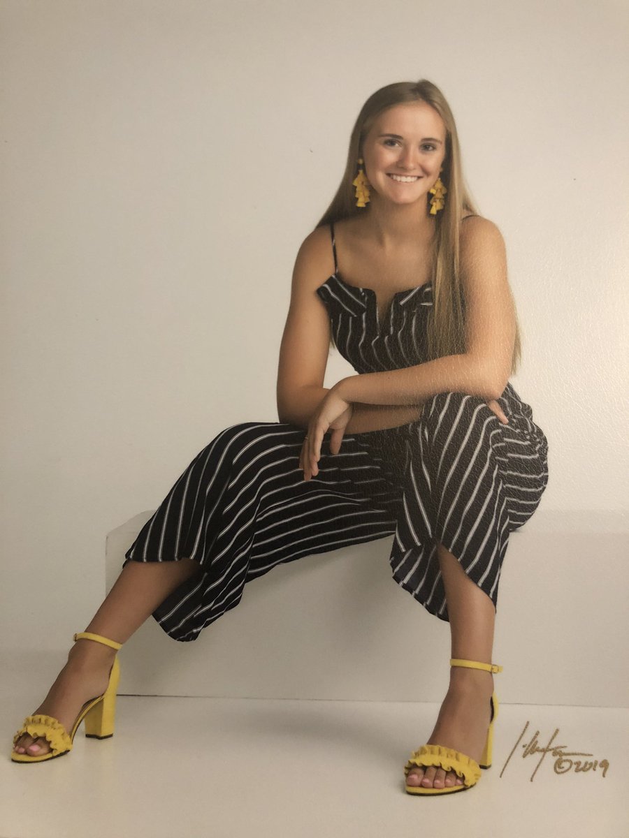 Thanks <a href="/maggie_pal7/">maggie</a> for 4 yrs dedication to Marian 🏀! Tireless worker in the gym, classroom and ultimate team player!  Kicked adversity in its tail!Have a great Senior Night and finish this thing strong!
<a href="/OmahaMarian/">Marian High School</a> <a href="/MHSActivities/">MHS Activities</a> 
@mhs_CoachC 
<a href="/MHSbeat/">Marian Student Pubs</a> 
<a href="/MarianStuBo/">Marian StuBo</a>
#nebpreps