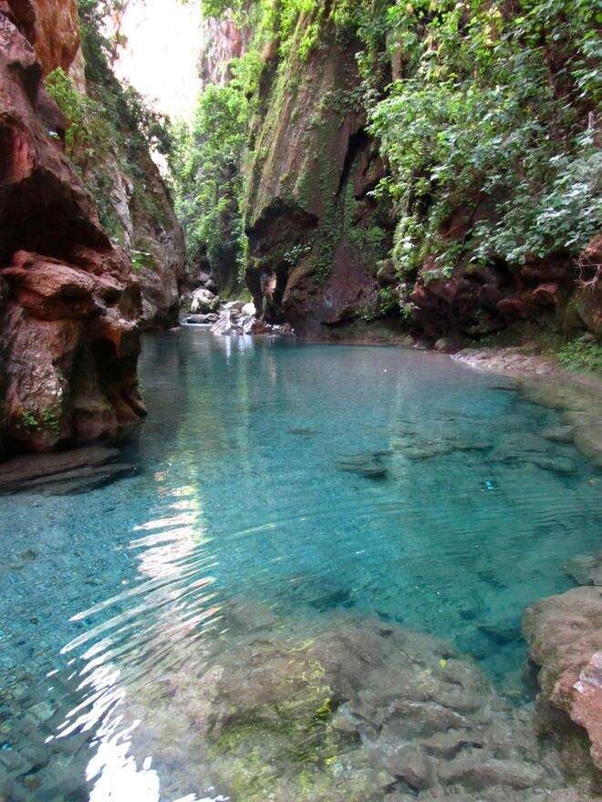 moroccotouring_'s tweet photo. The cascades of Akchour waterfalls in Morocco near Chefchaouen #Akchour #waterfalls #watercolor #chefchaouen #Morocco #cascades #beautiful #landscape #explore #Visit #tourism #life #excursions #Nice #swimming #Inspiration #Views #Stunning #wonderful https://t.co/O9LOR1BWwU