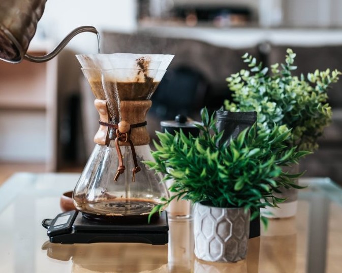 BridgeCoffeeUK's tweet photo. Brew the perfect cup of coffee using our Brewing Guide, read more on our blog here - https://t.co/MVnkzhjS2F

#bridgecoffeeroasters #brewingguide #brewingmethods
#specialitycoffee #coffeeroasters #brewing #coffee #coffeeblog https://t.co/5JlUUVQ1EV