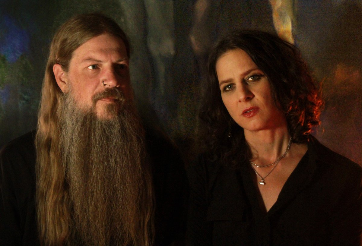 gimmeradio's tweet photo. Yet another guest DJ special is on the horizon! #InsectArk's Dana Schechter will be gracing the airwaves this Friday, 2/21 at Noon PT / 3pm ET. Tune in to hear the psychedelic doom duo's new music and Dana's metal picks! #DanaSchechter #gimmeradio https://t.co/Nt2akWGVbl