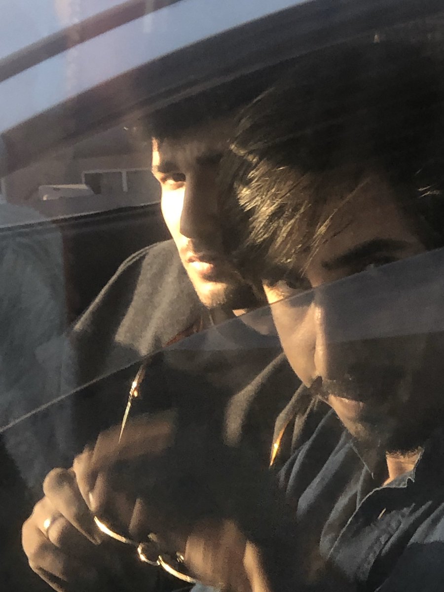 <a href="/TrafikEgm/">EGM Trafik Başkanlığı</a> bu arkadaslar trafikte cakarla teror estiriyor.
Sorunca da sizle baglantisi vsrmis diyor