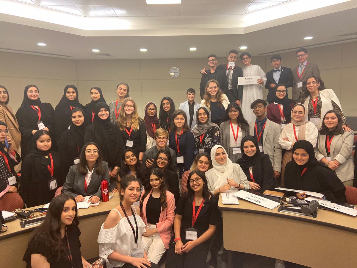 pravinasantosh's tweet photo. A lot of research and critical  thinking...welldone 👏👏               Sixth formers at MUN organized by American university of Sharjah @official_TWS @TwsVijaya @binishah86 @lalisaji @m_a_y_a_n_k_ https://t.co/lFEQn0srLN
