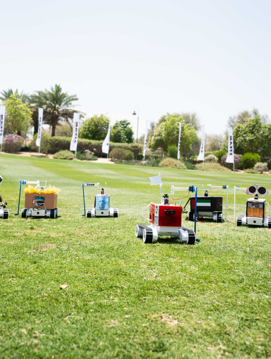 STEAMathalon's tweet photo. ๐โโDoes your GolfBot have what it takes to be the Tiger Woods of AI Golf?โณ Will your coding manage an birdie๐ค? ๐ฉTee off for Round 1 of #ParOne STEAMathlon will be at @GESSeducation from 25 to 27 February 2020 #STEAMAthalon #Futureproof #ArtificialIntelligence #AI https://t.co/lR3DBAf2s3