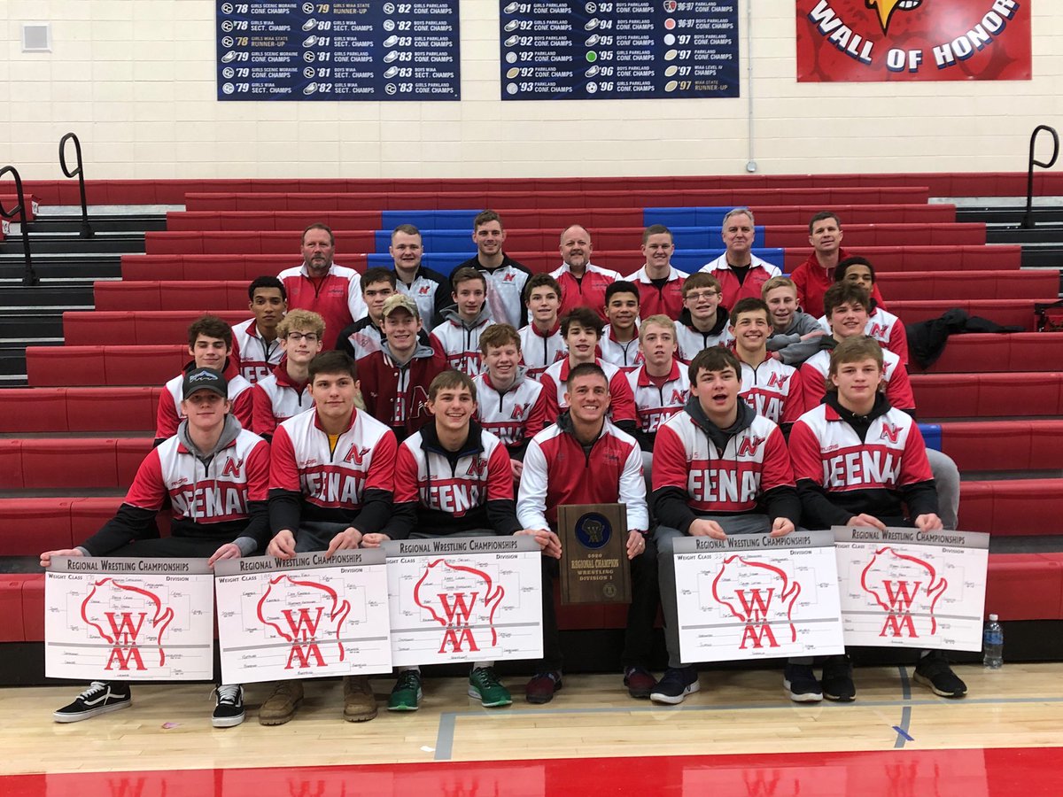 njsdsalt's tweet photo. Wrestling will compete for a chance to go to state tonight in Hartford at 7 and @NHS_rockets plays at Kimberly at 7:30! Get out and support our teams! #rocketssupportingrockets https://t.co/xBrOqoxpic