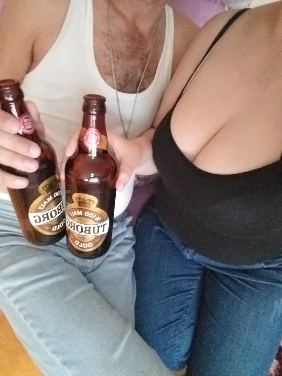 İyi akşamlar çift arkadaşlar bu akşam bize eşlik edecek çift arkadaşlar varsa özelden yazabilir ama boş muhabbet çiler lütfen uzak olsun güzel bir gece geçirmek istiyoruz