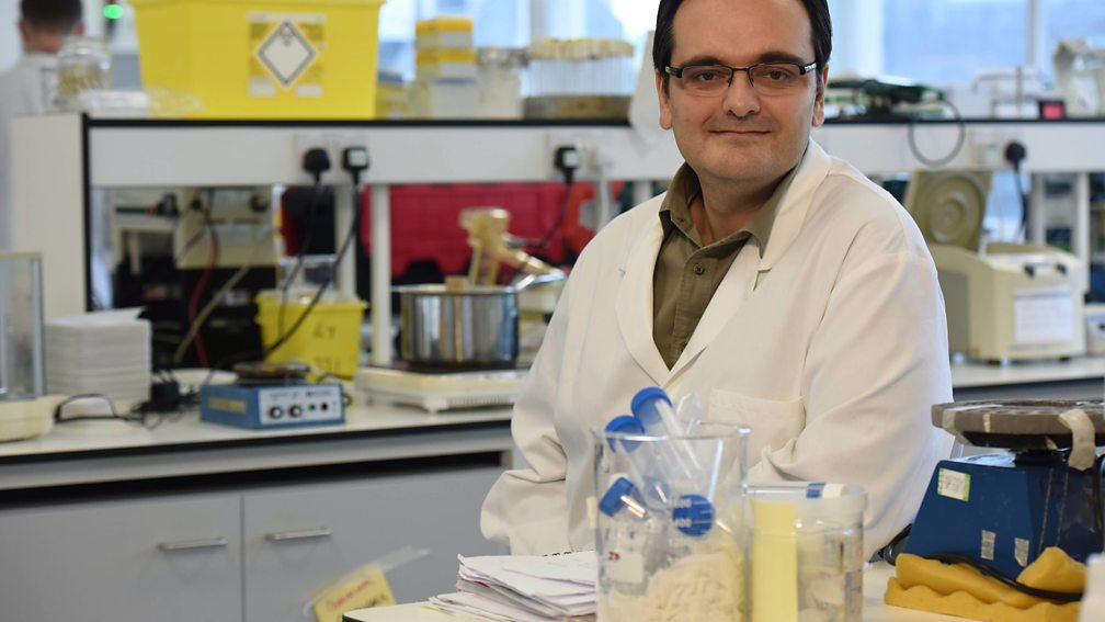 Chelsea_Brain's tweet photo. Listen out for our very own Dr Sterghios Moschos talking about Coronavirus and his technology which could help detect it on your BBC Local Radio 15:30-17:30 this afternoon. @BBC @DocMoschos #nCoV2019 @Northern_Acc #ICUReNxNW @innovateuk https://t.co/Wa9m1fnZB7