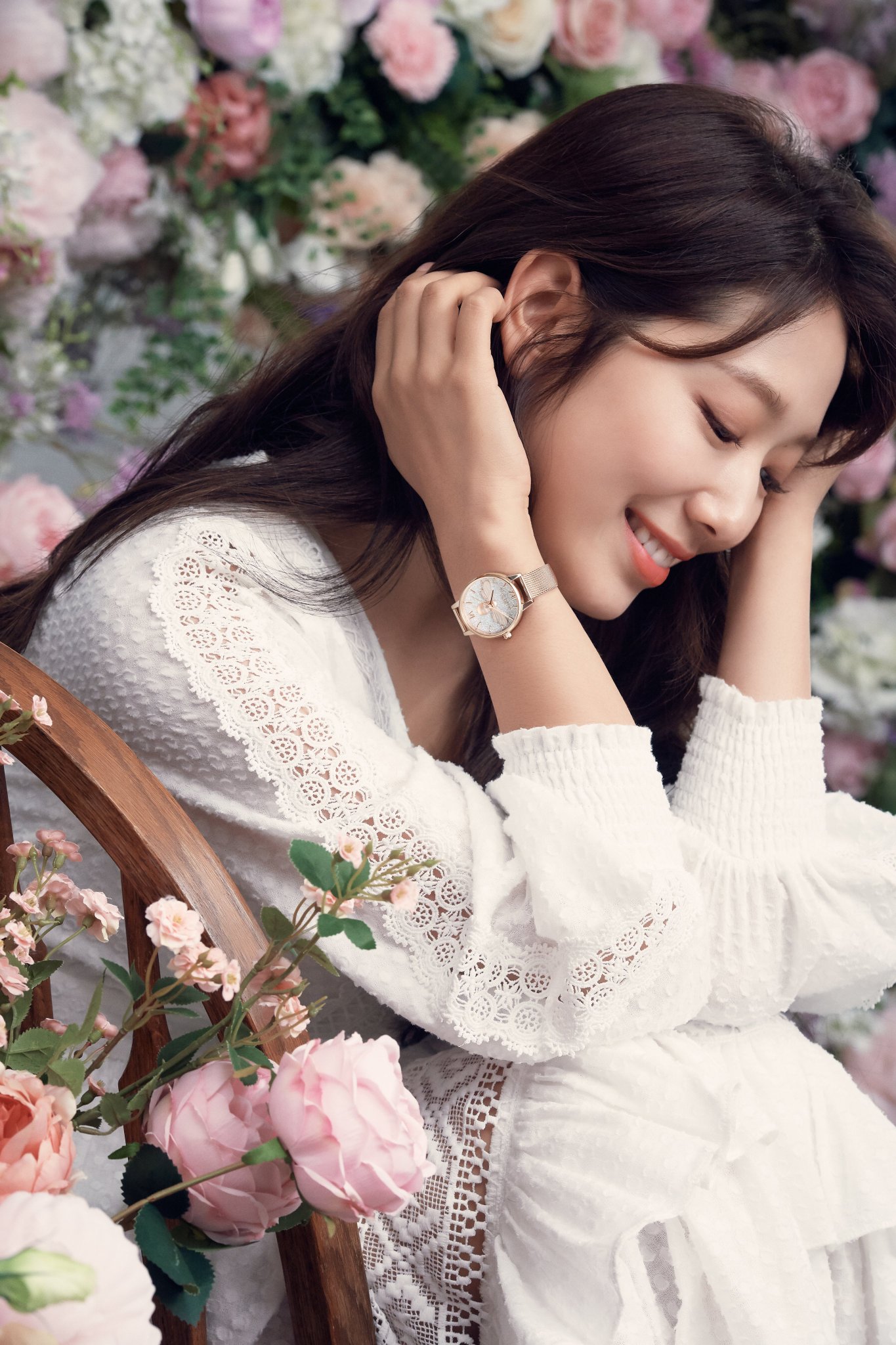 Happy Birthday to our beautiful Korean brand ambassador Park Shinhye!    