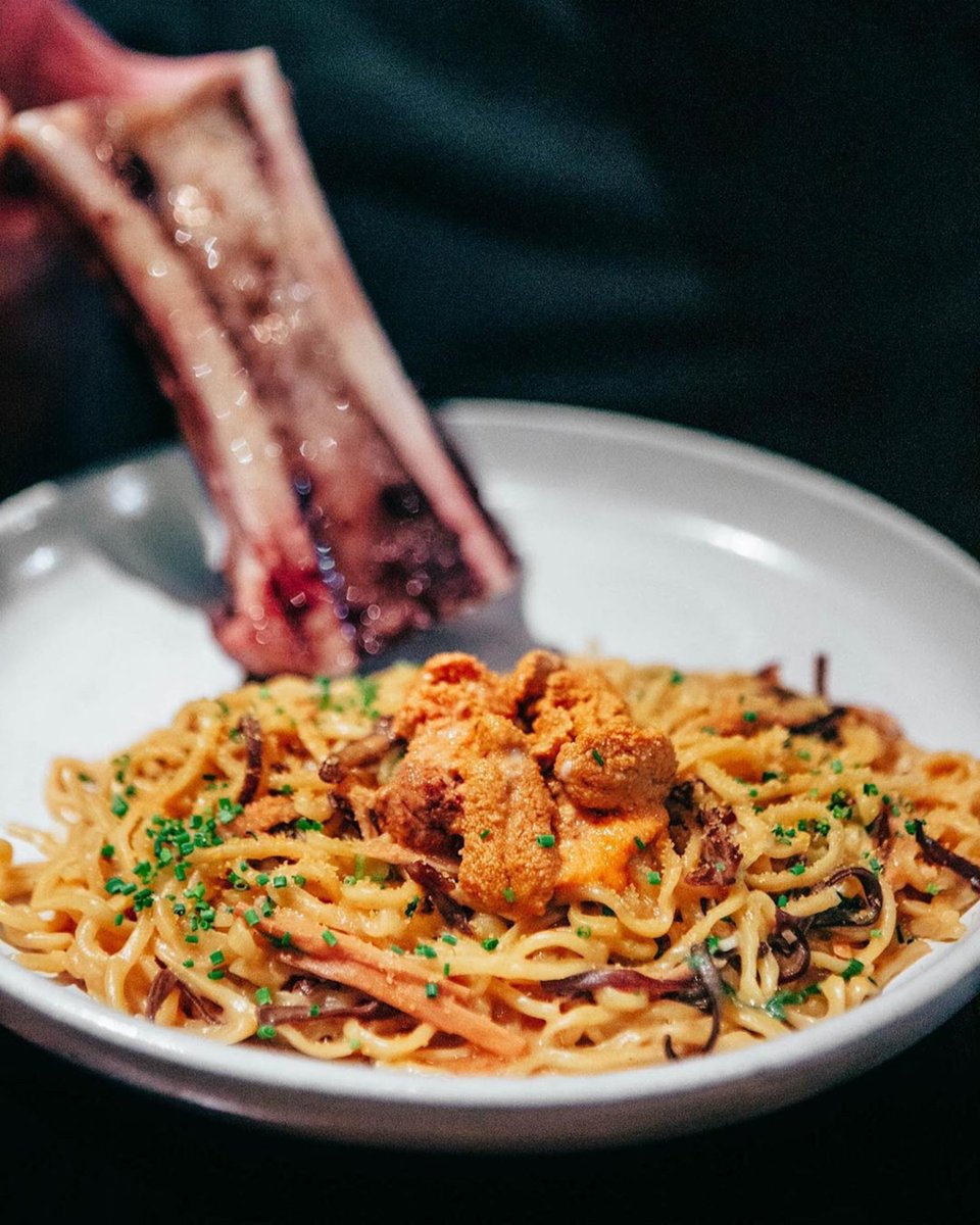 Who knew Uni and Bone Marrow would make a matching pair?🤤
📸 @foodiswhyimbroke