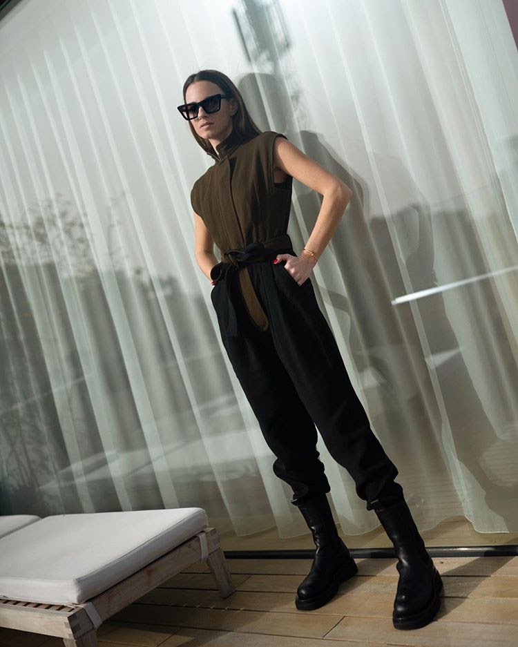 Power look with <a href="/zinafashionvibe/">zina</a> at our #Penthouse suite terrace.

#BarcelonaEDITION
#hotellife
#Barcelonainspira