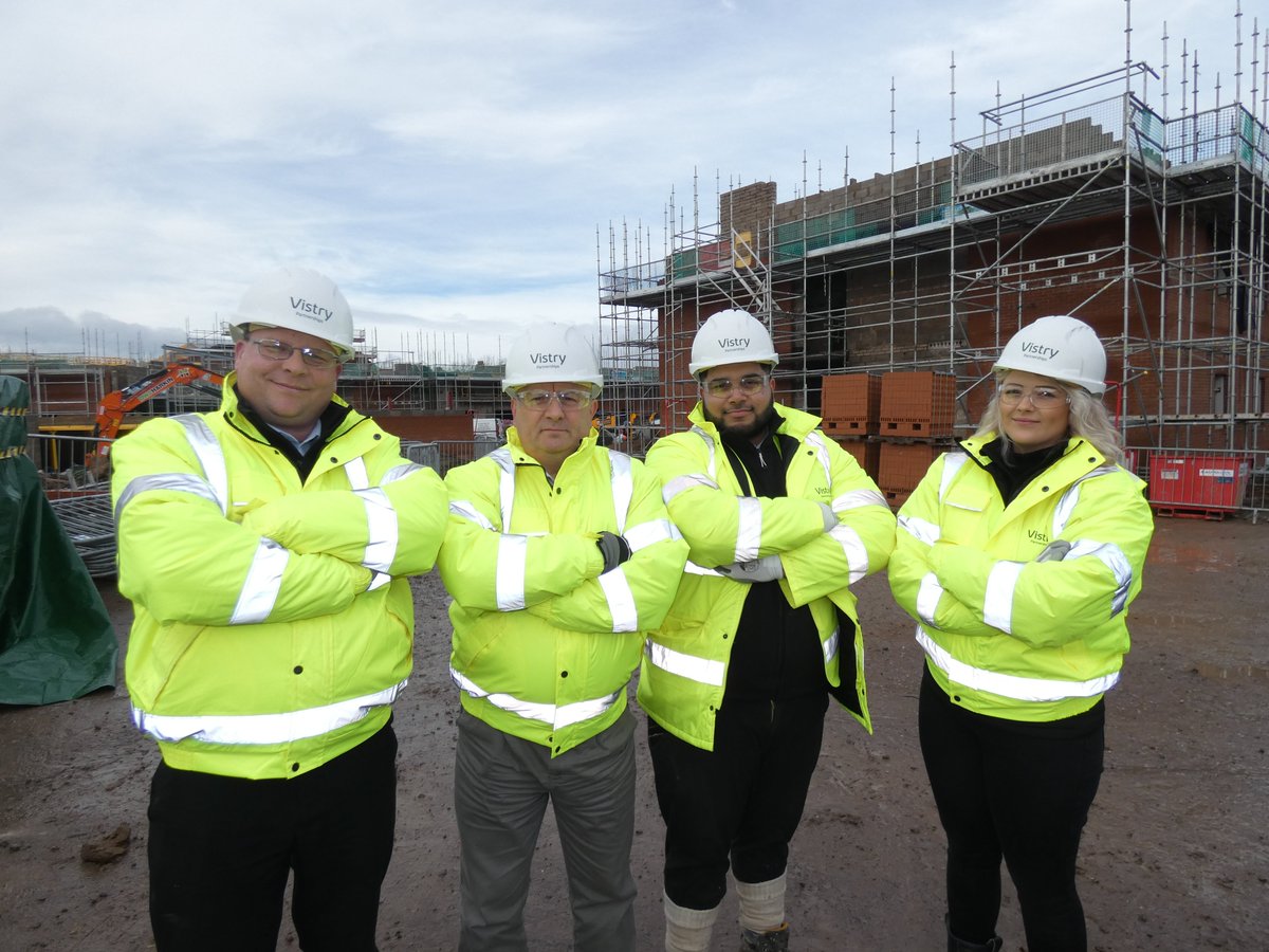 _J_Warrington's tweet photo. @teamvistryp team at Bishopton are busy even in this weather..! Building an Extra Care Living development for people over the age of 55. The scheme in #Warwickshire, is being built for @Housing21, it will provide 75 apartments for affordable rent and shared ownership. #TeamVistry https://t.co/b1gZ5U4wDh