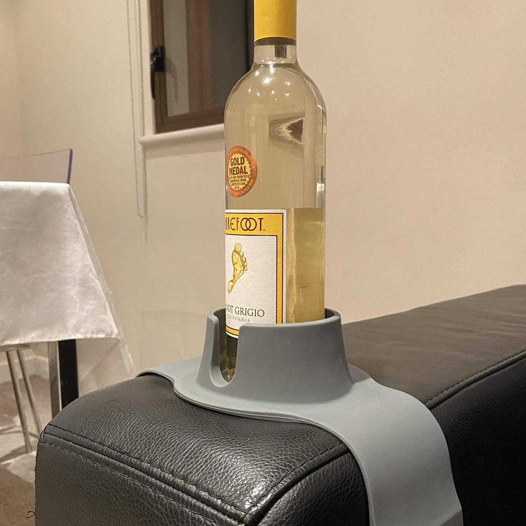 couchcoaster's tweet photo. Happy National Drink Wine Day! Why enjoy a glass when you can have the bottle?! #nationaldrinkwineday #pinogrigio #wine #vino #couchcoaster #couch #sofa https://t.co/wyMpJBtoYG