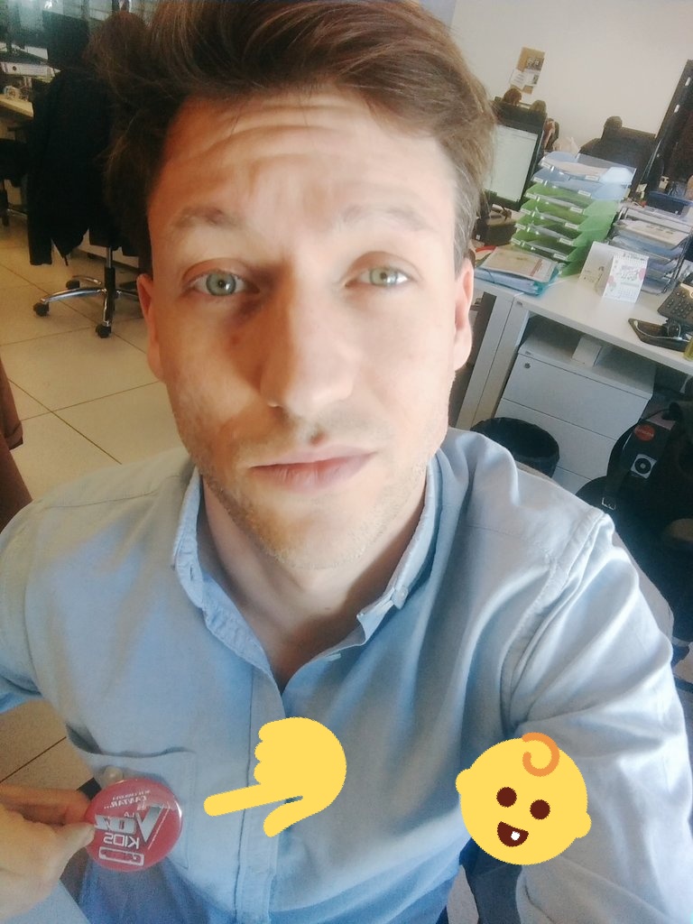 PageoconG's tweet photo. He sido seleccionado para entrar en @LVKCamp! Ains, ojalá mis padres me dejen participar... https://t.co/voPKTHNGzt