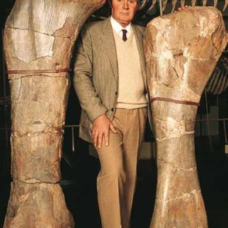 ferwen's tweet photo. Jose Bonaparte,  the "Master of the Mesozoic", is gone. 💔
He was 91 years old. https://t.co/LwlrfsR2uJ