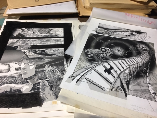 仙波隆綱さんとお会いして漫画版『メタルブラック』の原稿などを見せて頂いて眼福でした！当方が同人イベント（ゲームレジェンドorコミケ）で委託で取り扱っている『仙波隆綱 自然細密画トランプ』も、いよいよ片手で数えられる在庫数に突入し、まだ未所持の方は是非購入して頂けますと幸いです！