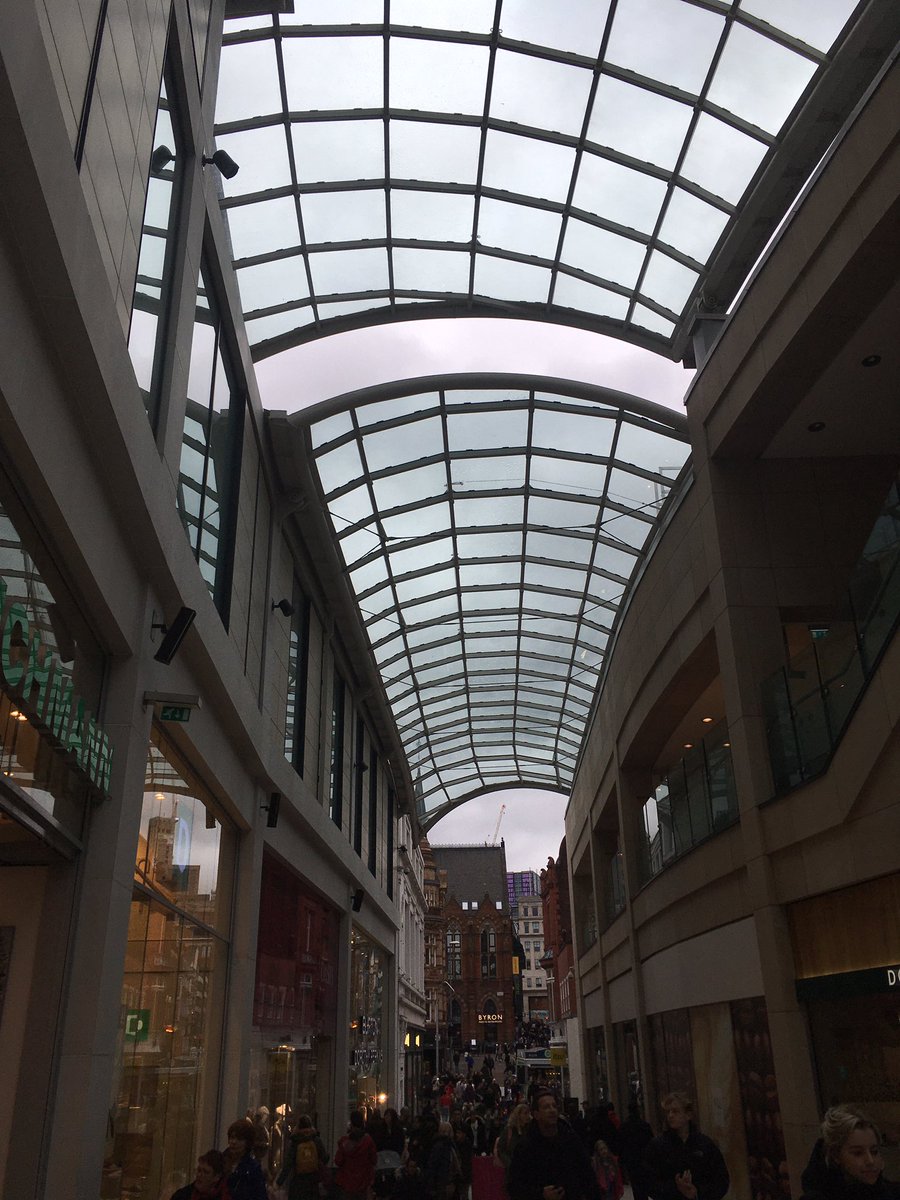 EleBrembilla's tweet photo. Managed to do a quick tour of #Leeds after the @SLL100 #lightbytes last week, and grabbed some #daylightsouvenir! Leeds is so full of wonderful arcades, old, modern, for every taste. And a perfect protection from #dennisstorm 
1/2 https://t.co/9TUTJ4fo7p