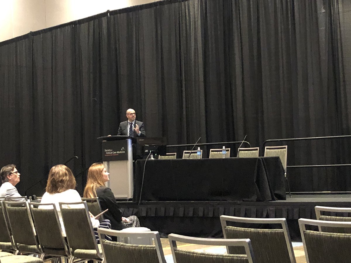 JohnCuencaMD's tweet photo. Immune checkpoint inhibitors weaponize the inmune system to fight tumors. Severe immune related adverse events require intensive care management @JosephNates @ONCCCRNET @SCCM #CCC49 https://t.co/dcwKitPfqR