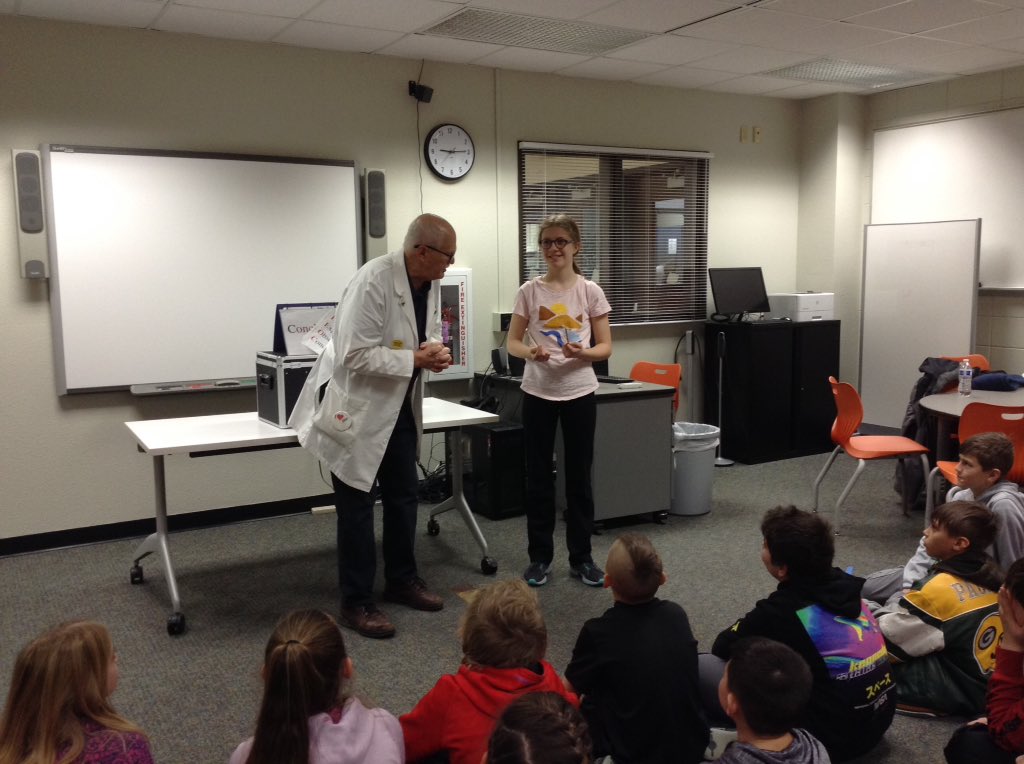 LutzClass's tweet image. We're experimenting and learning about the Scientific Method with Professor Gizmo today. #RockonWestwood #wdppride