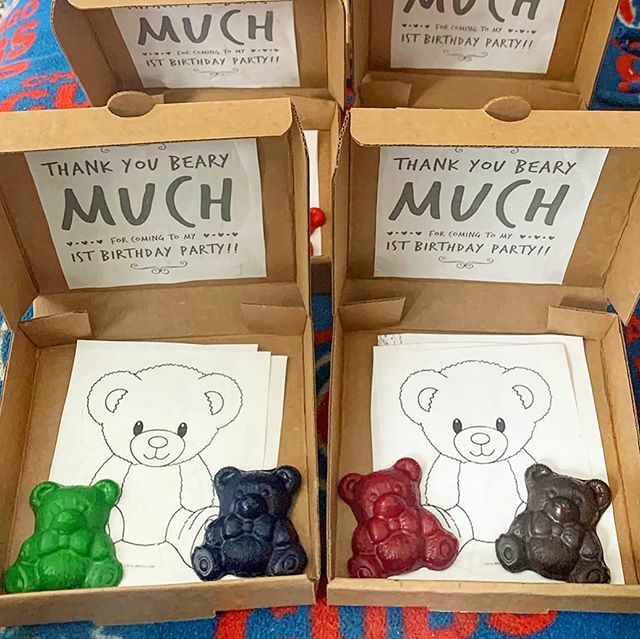 krazkoolkrayons's tweet photo. Look how this mom utilized our fun shaped crayons to make custom party favors for her daughters 1st birthday.
*
*
*
#bear #bearcrayons #bearbirthday #brownbear #crayons #crayon #crayola #imagination #thankyoubearymuch #bearwithbowtie #bowtie #partyfavors… https://t.co/r846IPxSxQ https://t.co/PnwQyENPE2
