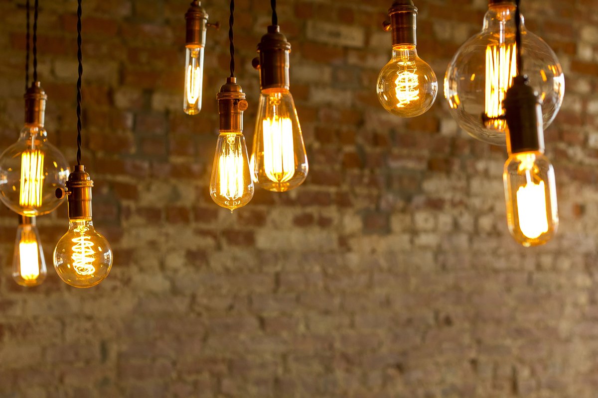 How to Hang a Pendant Light in Your Kitchen: This is What to Do feedproxy.google.com/~r/KnockOffDec…