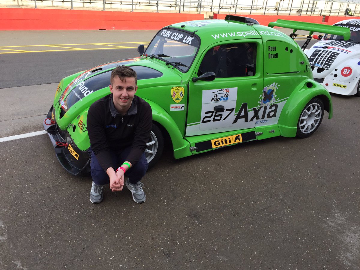 wkellettracing's tweet photo. Great morning testing one of the @FunCup_UK machines @DoningtonParkUK pace wasn’t bad considering I’d never driven either the track or the car before. Hopefully be on the grid for the @Mondello_Park round in July 🤞 https://t.co/vdGriqMnlo