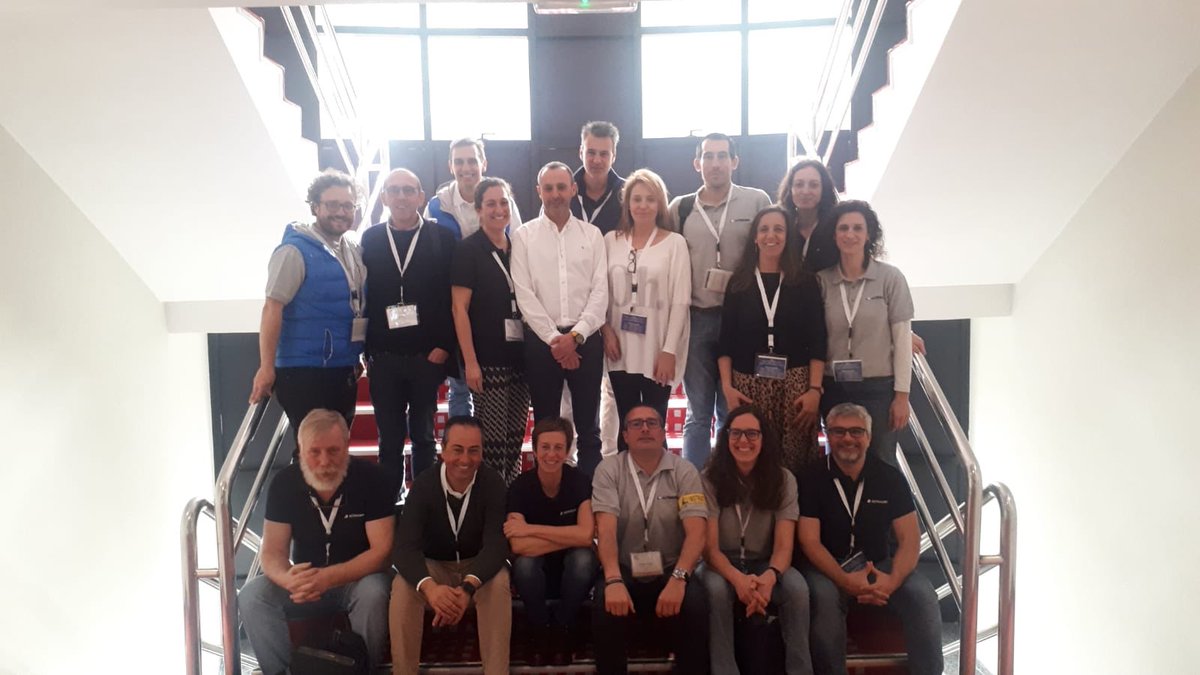 Trabajo en equipo, #CursoAOBásico Feb 2020 Madrid 
<a href="/CarlosOlayaG/">Carlos Olaya</a> @pedrolesteban #ascenpascual <a href="/clausicargols/">Josep M Muñoz Vives</a> 
Así da gusto, menudo equipado!