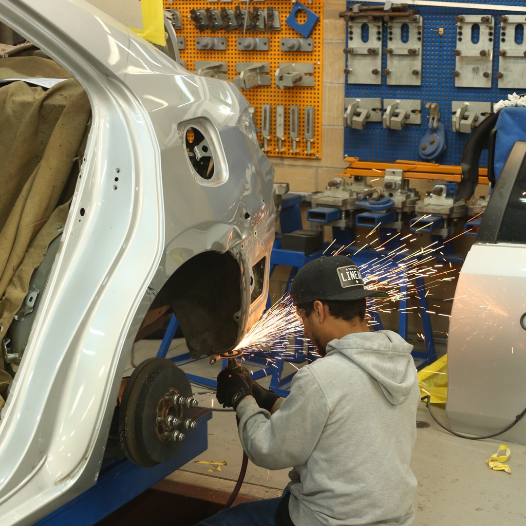 We love what we do and it shows in our work. Come visit Linear Automotive Collision & Service to find out why people all over North Texas choose us for the highest quality service.
#linearautomotive #premierdealeralternative #ppg #autorepair #collisionrepair #bmwm #mercedesamg