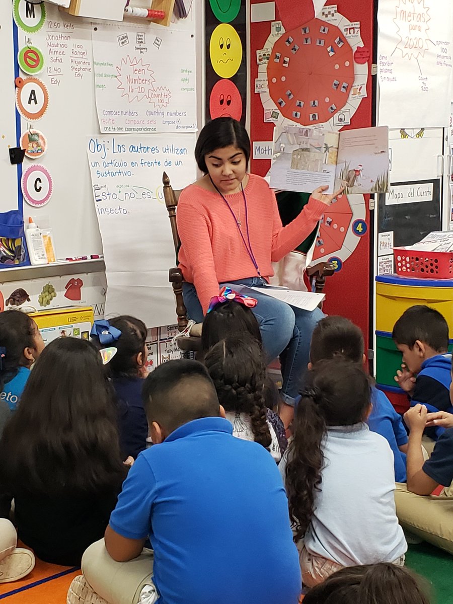 VEllyson10's tweet photo. We are so lucky to have Ms. Udave!! She is going to be a fabulous teacher! @HaysCISD @edu_lhs @LehmanHighLobos https://t.co/ZNII5IKJA3