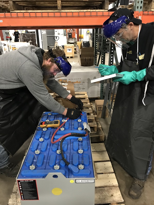 actionliftinc's tweet photo. Today is #NationalBatteryDay! Batteries play a key role in powering our world, including over 60% of all forklifts. We offer our customers a wide range of motive power resources.

#power #battery #forklift #batteries #materialhandlingequipment #ActionLift #NEPA https://t.co/OuH1Pnenxx