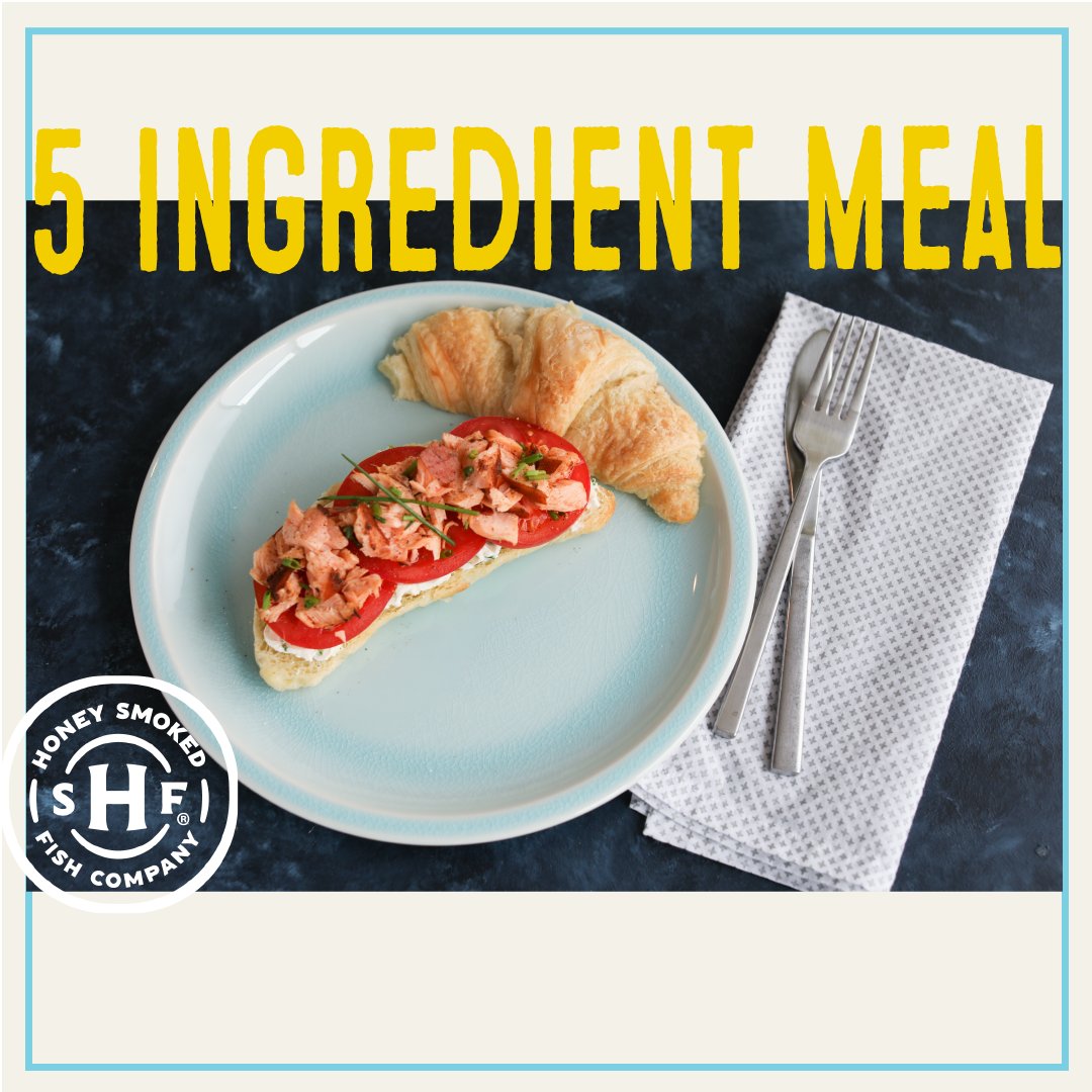 HoneySmokedFish's tweet photo. Today’s meal features our Honey Smoked Salmon® Breakfast Sandwich. It’s as simple as a croissant roll, chopped chives, cream cheese, tomato and Honey Smoked Salmon®! 

#HoneySmokedSalmon #SmokedSalmon #5IngredientMeal #EasyMeals #SimpleMeals 

https://t.co/csa9ZGQg77 https://t.co/cRy1R5Ejz4