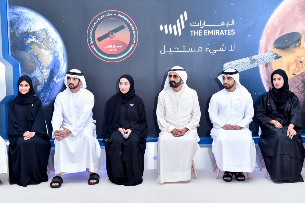 HHShkMohd's tweet photo. دولة الامارات اليوم تنضم لدول عظمى في مجال غزو الفضاء والوصول للكوكب الأحمر  ... عيوننا في السماء ... وأرجلنا على الأرض .. وطموحاتنا لا سقف لها ... دولتنا تخطو نحو مستقبل مختلف .. وتبدأ مرحلة جديدة في مسيرتها التنموية https://t.co/mIjsaeEcjz